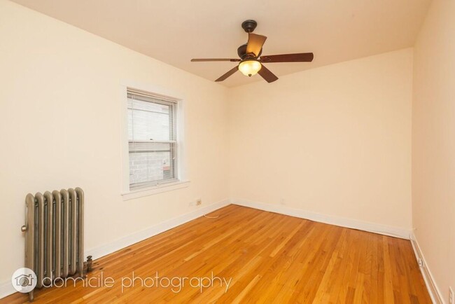 Building Photo - 1 bedroom in Chicago IL 60614