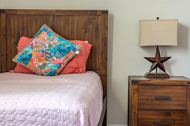 Building Photo - 1836 Sandy Pk Trl