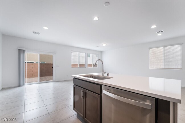 Building Photo - 8124 Beebrush Ct