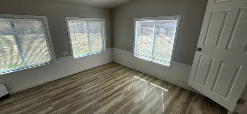 Building Photo - 537 S Hunter St