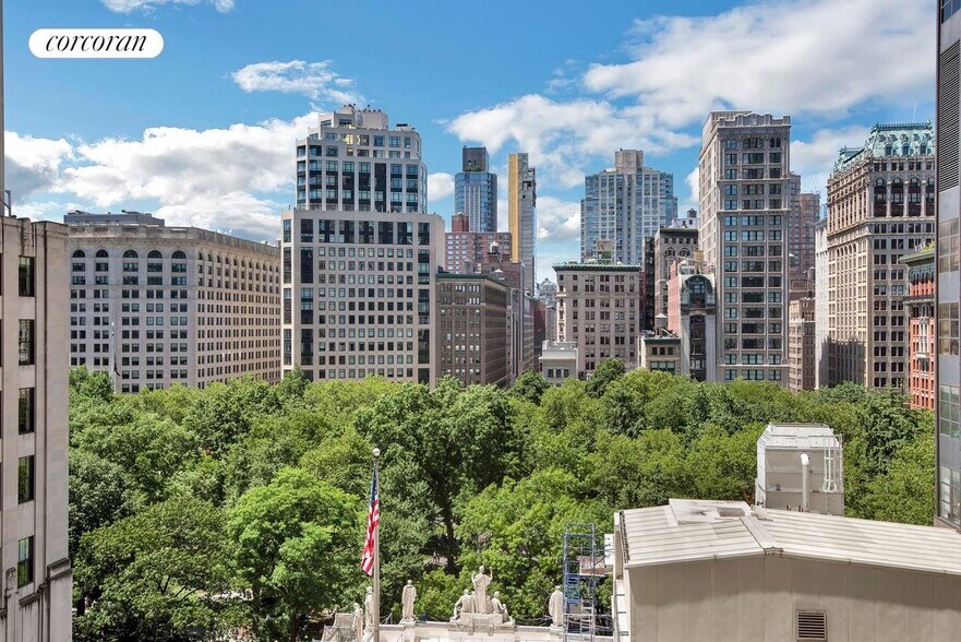 Building Photo - 45 E 25th St