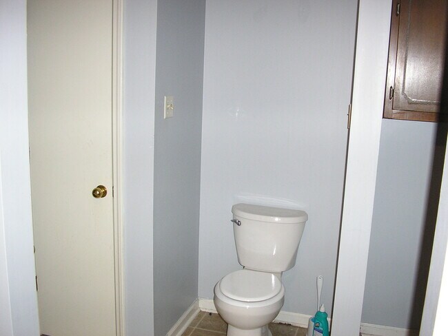 Building Photo - 3812 Charlie Moran Hwy