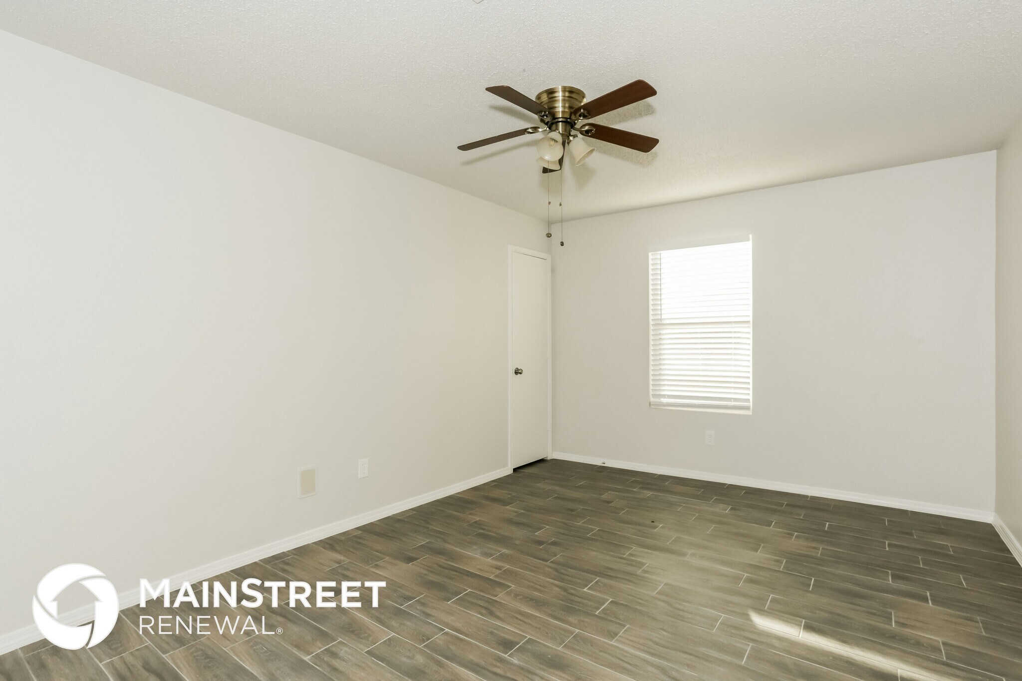 Building Photo - 5373 Royal Birkdale Dr