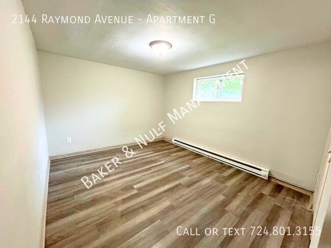 Building Photo - 2144 Raymond Ave