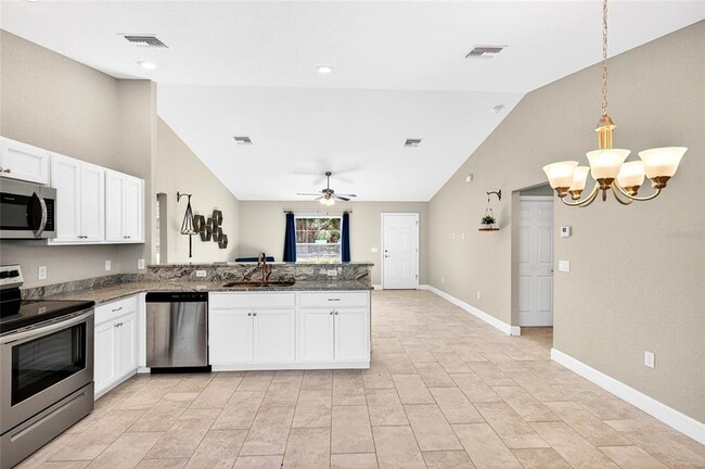 Building Photo - 501 Marion Oaks Golf Rd