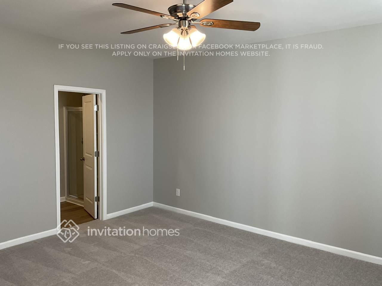 Building Photo - 533 Almere Dr