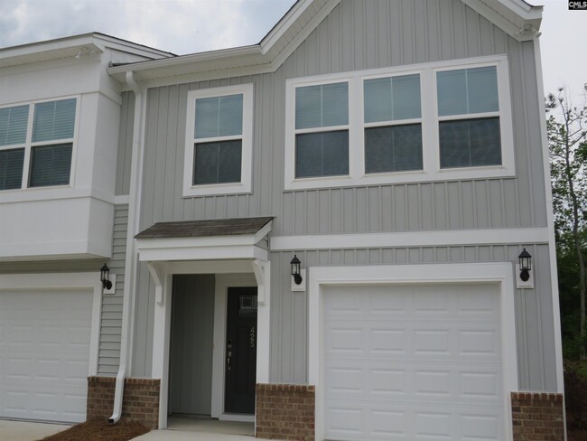 Building Photo - 425 Pepperbush Ln