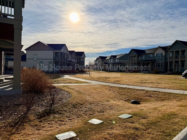 Building Photo - 2640 Brookstone Dr