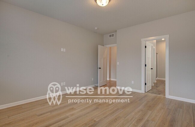 Building Photo - Battle Ground | 4 Bedroom Single-Level Home