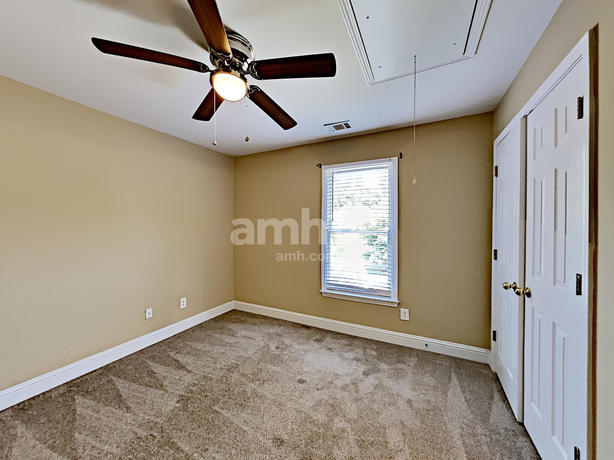 Building Photo - 1238 Wood Iris Ln