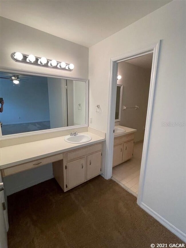 Building Photo - 2/2.5 Townhome in Mile Run