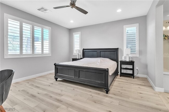 Building Photo - 12489 Dolan Point St