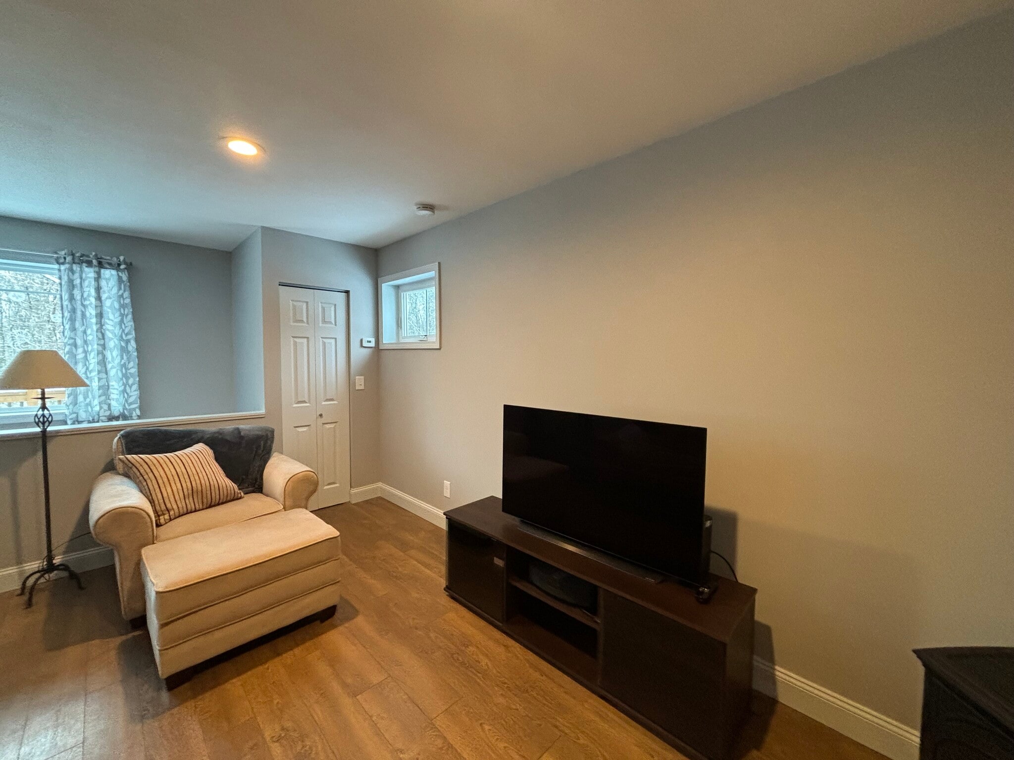 Building Photo - 544 Tolend Rd