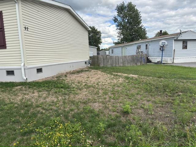 Building Photo - 92 Fox Cir