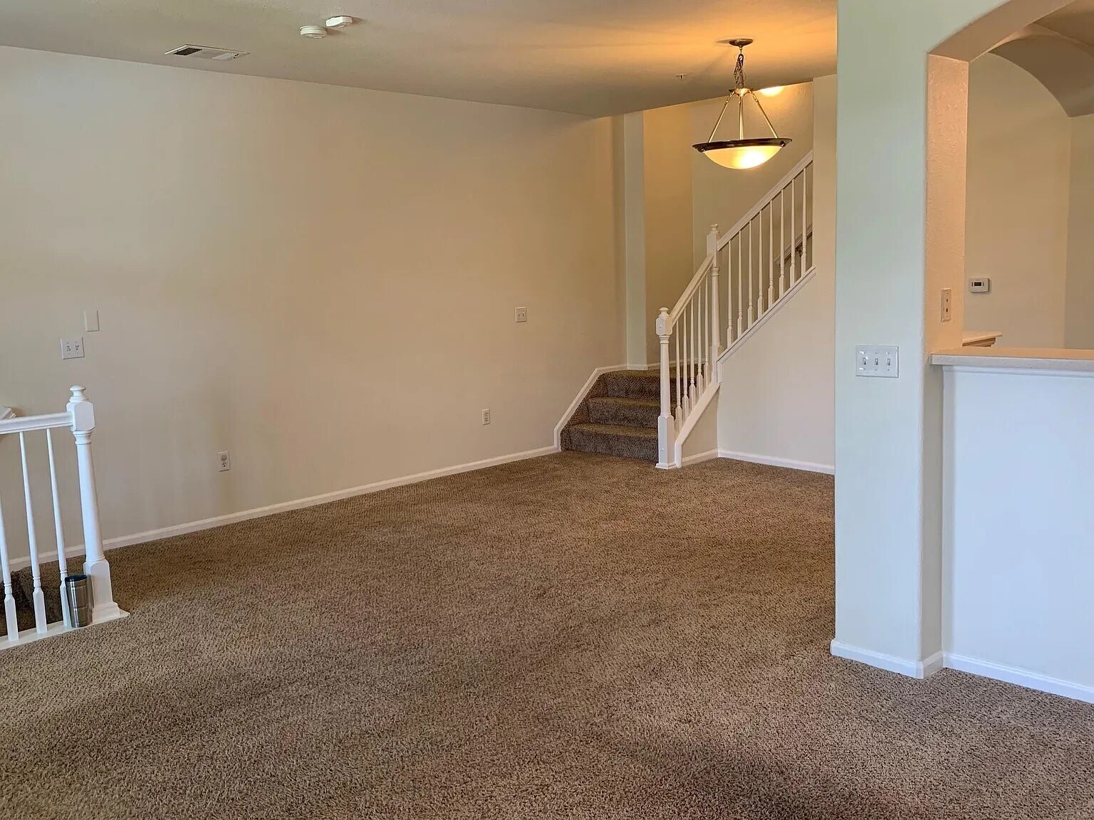 Building Photo - 1520 S Florence Way