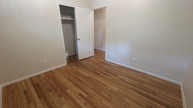 Building Photo - Spacious Three Bedroom with Large Backyard...