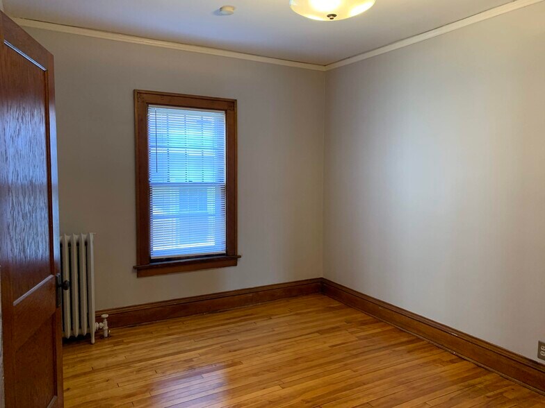 Building Photo - 3823 Blaisdell Ave