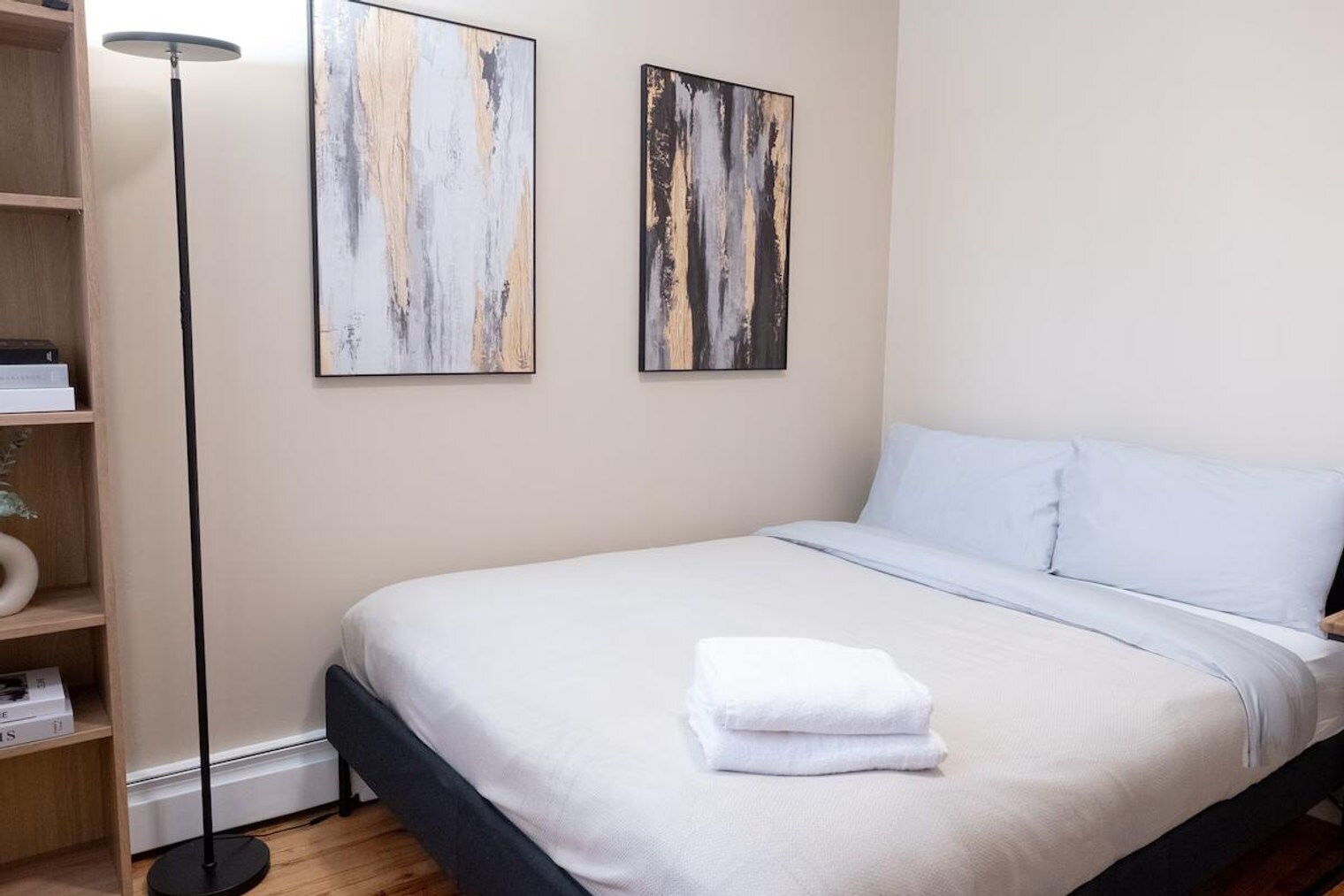 Building Photo - 245 W 113th St