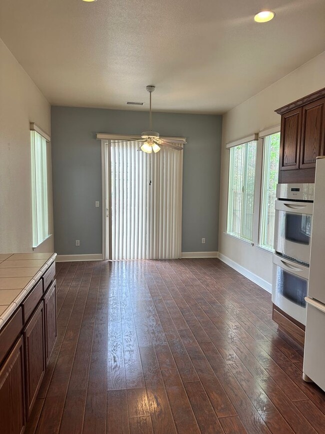 Building Photo - Toscana Charming Home in Gated 55+ Community