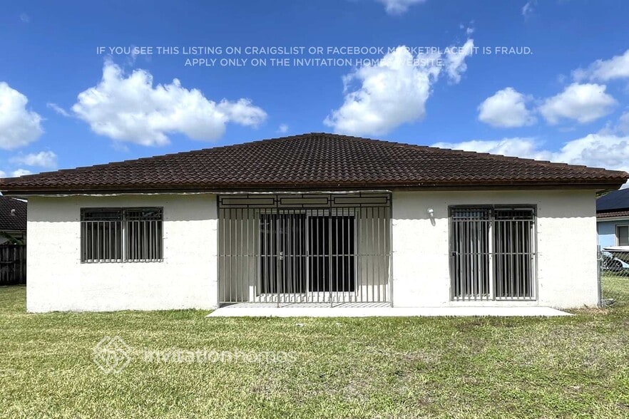 Building Photo - 26331 SW 134th Ct