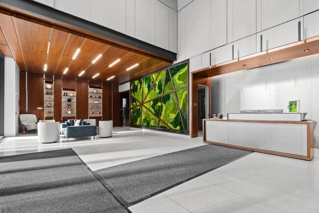 Building Photo - 160 1st St