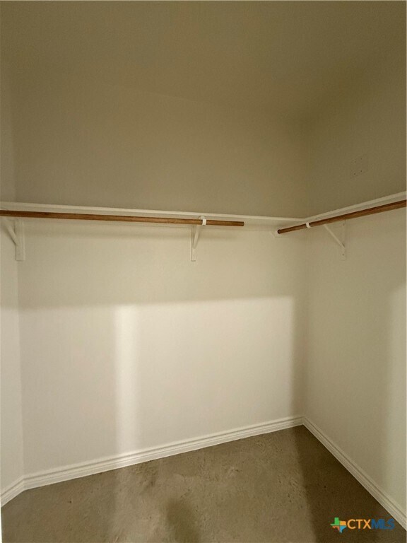 Building Photo - 9200 Prickly Ash Dr