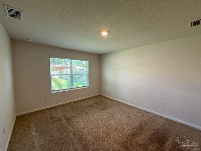 Building Photo - 2308 Kirkwood Dr