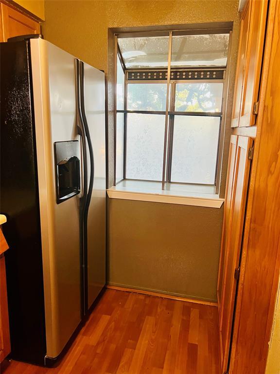 Building Photo - 2215 Post Rd