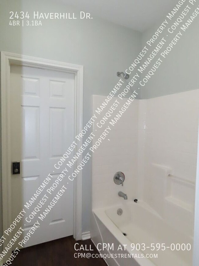 Building Photo - 2434 Haverhill Dr