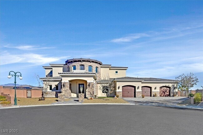 Primary Photo - 5790 Aspen Falls Cir