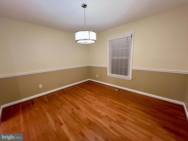 Building Photo - 3148 Hartwick Ln