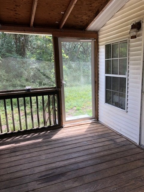 Building Photo - 2bedroom 1 bath Single Wide Mobile Home