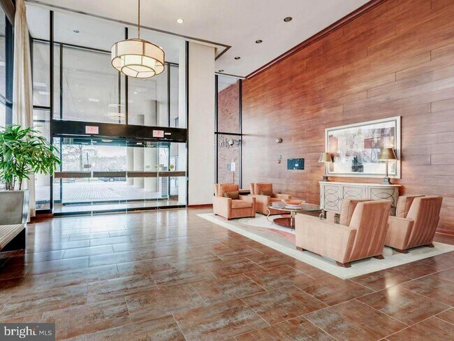 Building Photo - 2555 Pennsylvania Ave NW