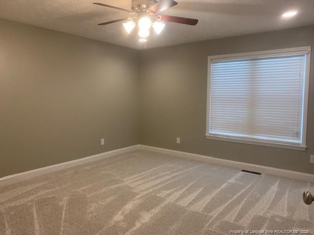 Building Photo - 670 Amberdale Cir W