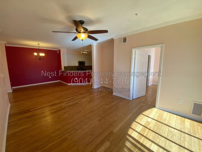 Building Photo - 8539 Gate Pkwy W