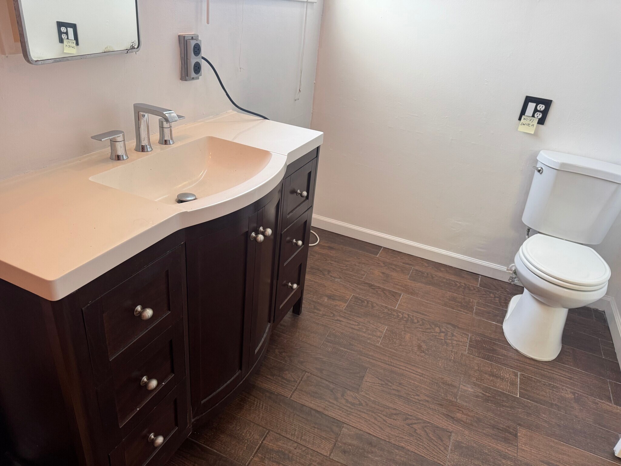 Building Photo - 1816 E Ocean Blvd