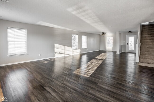 Building Photo - 12703 Courage Crossing