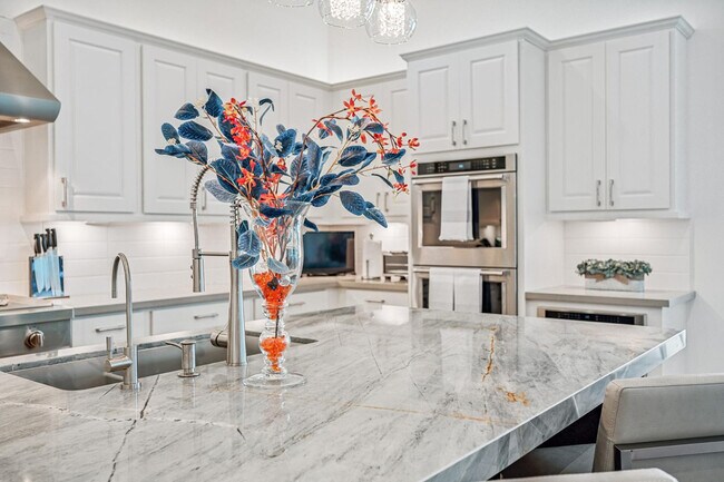 Building Photo - 12378 E Troon Vis Dr