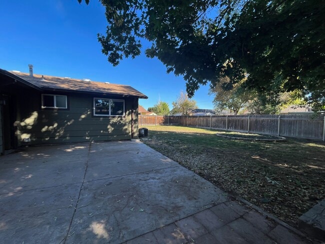 Building Photo - 3314 N Clayton Pl