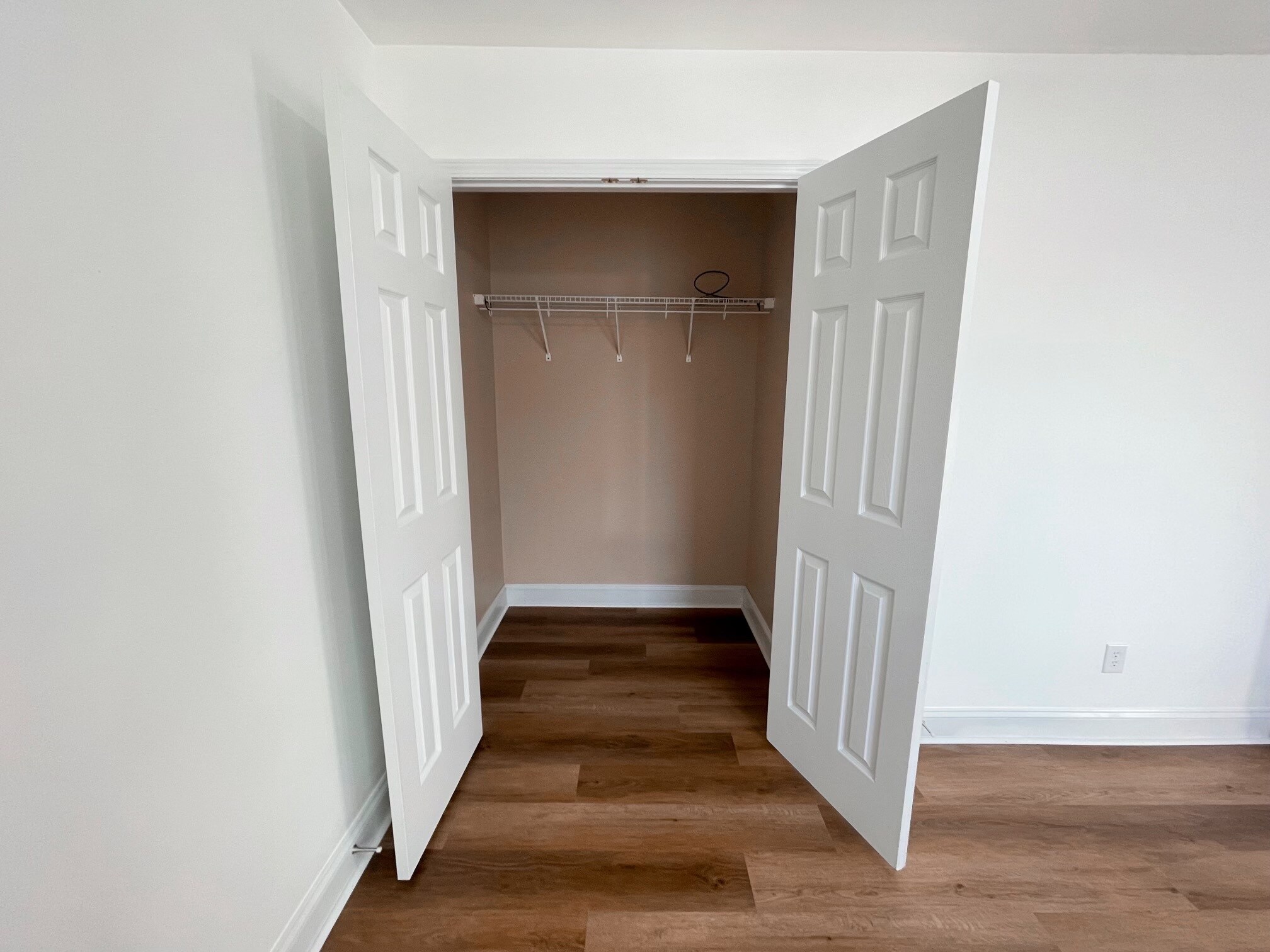 Building Photo - 2460 East 5th Street