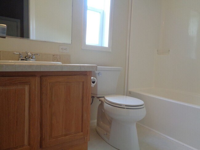 Building Photo - 4511 Gray Fox Heights