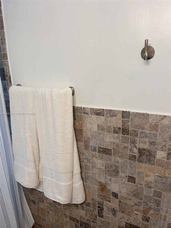 Building Photo - 750 Pennsylvania Ave