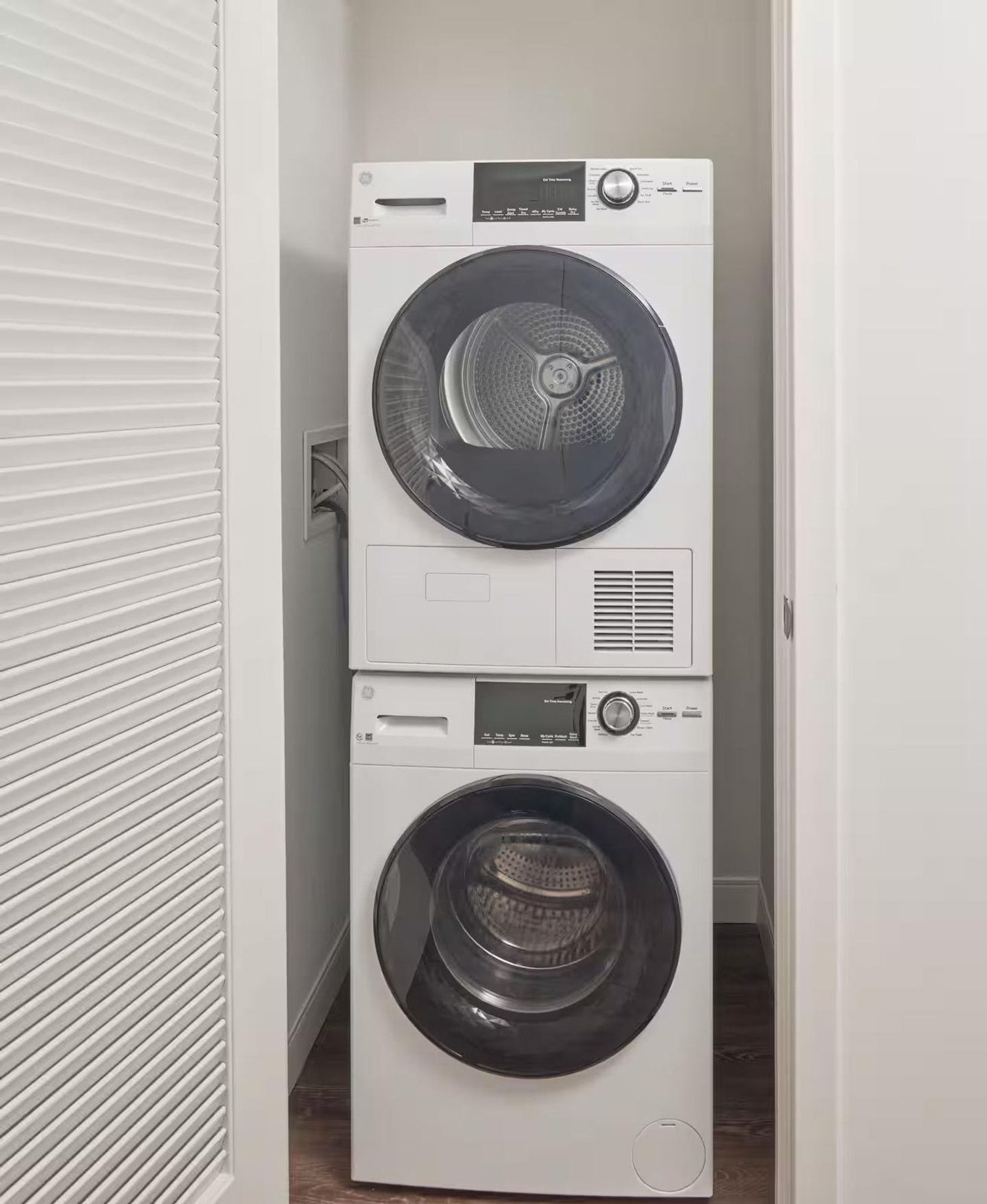 Building Photo - 200 Spring Garden St