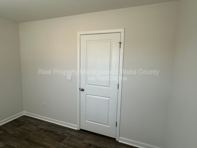 Building Photo - 8515 Beckett Chase Wy