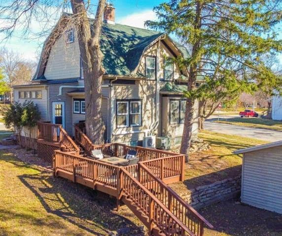 Building Photo - 504 W Seerley Blvd