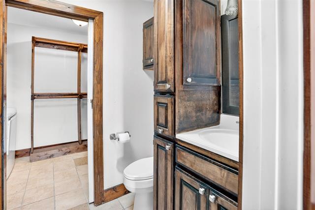 Building Photo - 316 W Rucker St