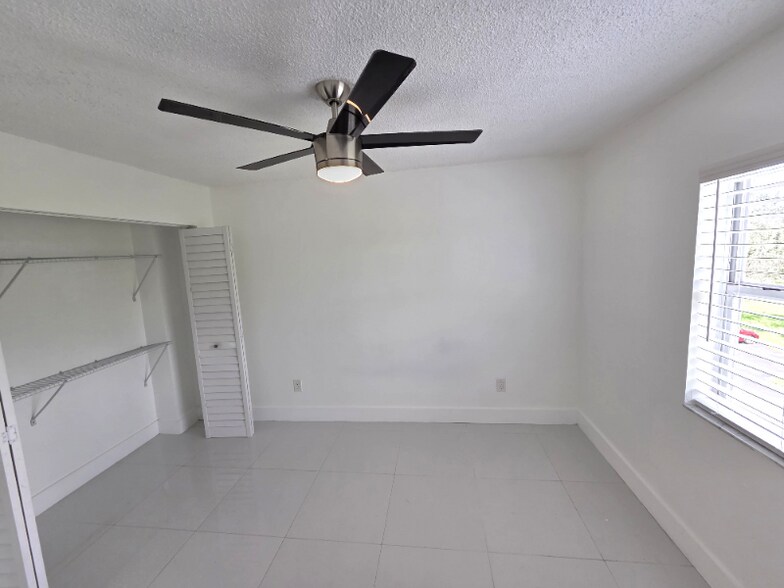 Building Photo - 8260 SW 210th St