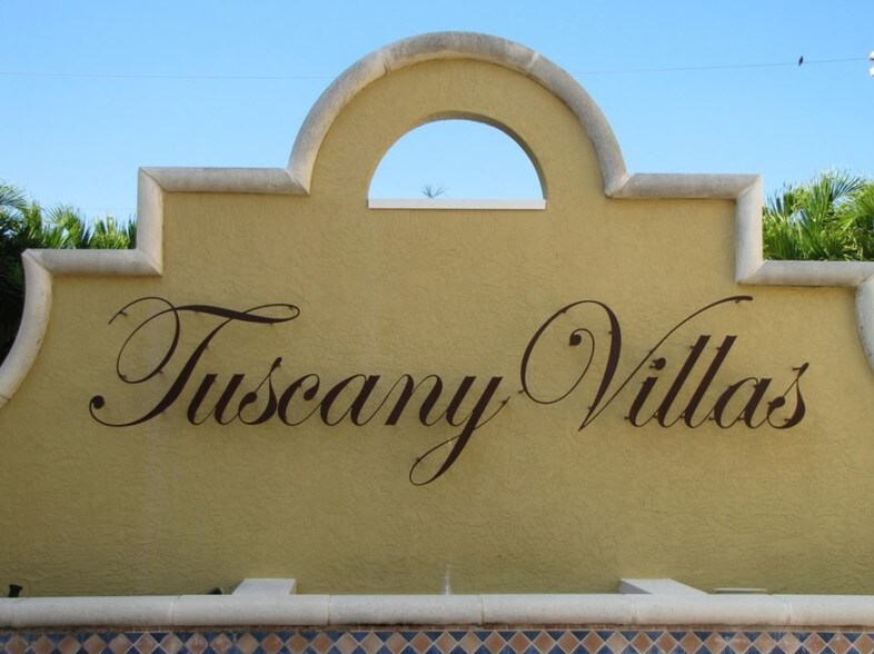 Tuscany Villas Condos 4828 SW 17th Pl Cape Coral FL 33914 Apartment