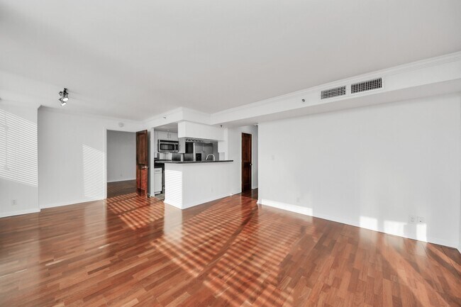 Building Photo - 3525 Sage Rd