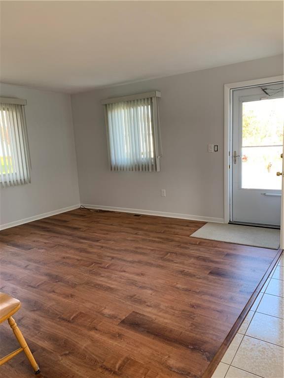 Building Photo - 14 Ferncrest Dr